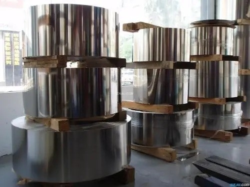 A bobina de aço inoxidável de JIS laminou 0.02mm 0.08mm para a cozinha